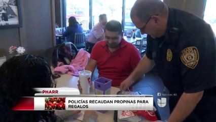Policías recaudan propinas para regalos  en Pharr
