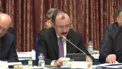 Ticaret Bakanı Muş: "(Akaryakıt kaçakçılığı) Şimdiye kadar 13 dağıtım şirketinin lisansı iptal edildi"