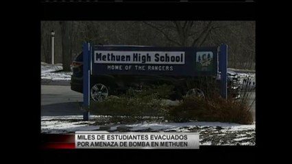 Más amenazas en escuelas