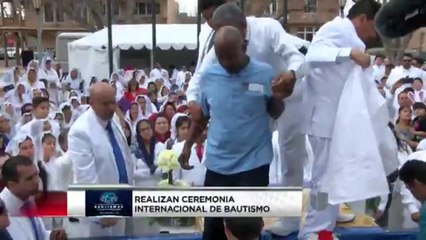 Miles se reunen en celebración internacional de bautismo
