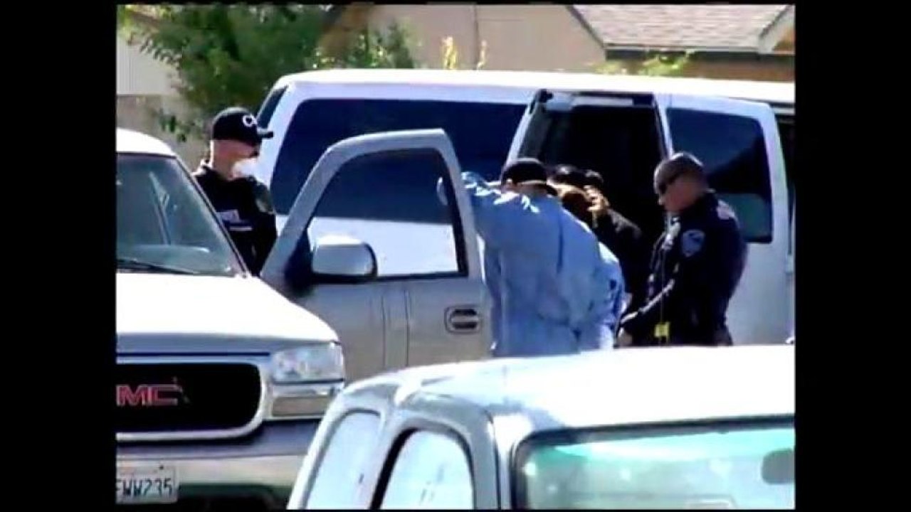 Hombre muere a balazos en Greenfield
