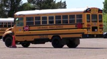 Se llega a un acuerdo: Choferes de camiones escolares en Las Cruces continúan trabajando