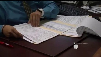 Reembolso vía banco vs. cheques.