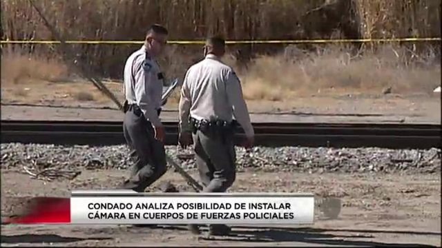 Analizan la posibilidad de que oficiales porten cámaras en el uniforme