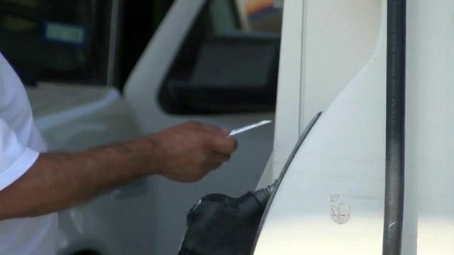 Encuentran otro lector de tarjetas.