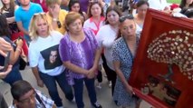 Seguidores de Juan Gabriel en El Paso se despiden de él