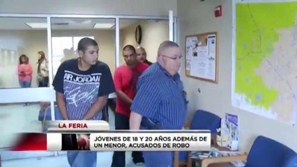 Tres jóvenes acusados de robo en La Feria