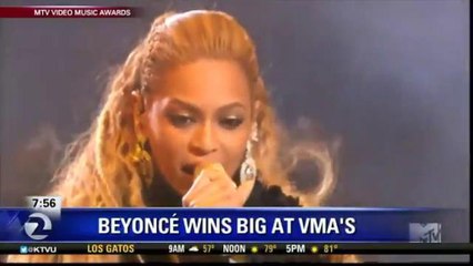 BEYONCE WINS BIG AT VMA'S