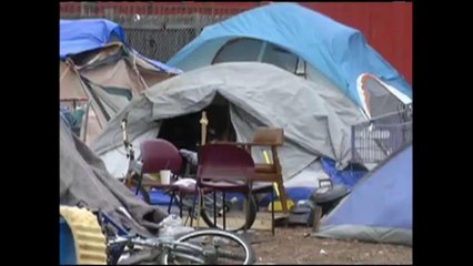 VIDEO: Ordenanza prohibiría a desamparados acampar en sutios públicos en Salinas