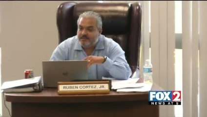 Educators Rally Against Proposed Textbook