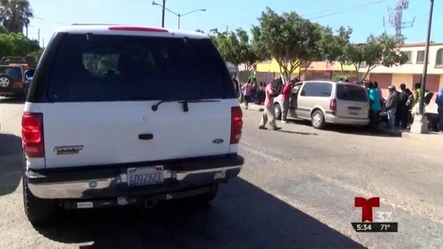 ONGs piden abrir otro albergue para atender a migrantes haitianos y africanos en Tijuana