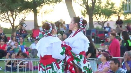 Cientos celebran Independencia de México en El Chamizal
