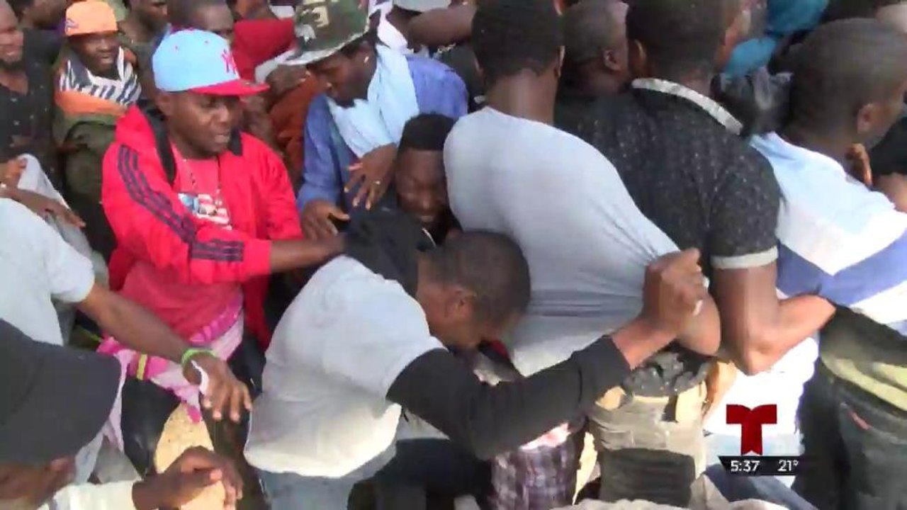 Migrantes haitianos se quedarán un mes en Tijuana, hasta que los acepten en EE.UU.