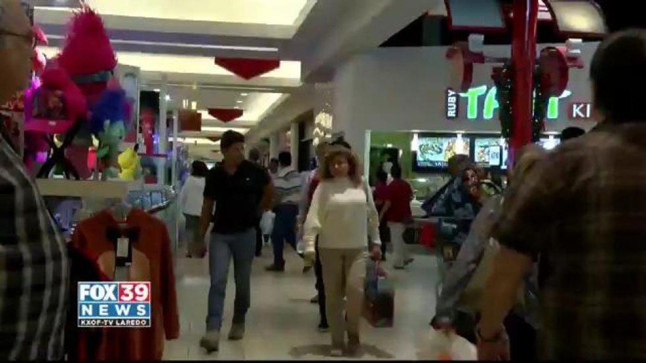 Black Friday shoppers swarm retailers across Laredo