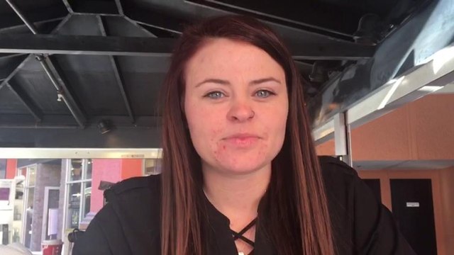 Mujer se dispara frente a tienda Gap en Horton Plaza en San Diego