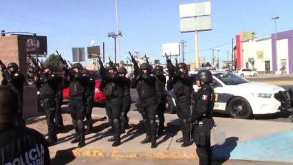 Homenaje a policías caídos en el cumplimiento de su deber