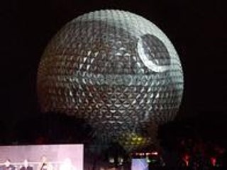 La estrella de la muerte invade a Epcot