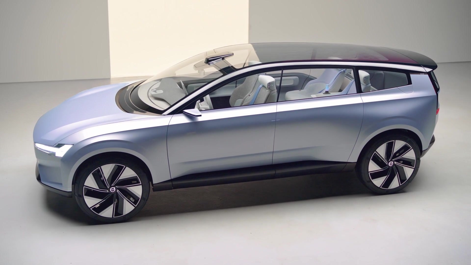 Volvo 2024 concept recharge