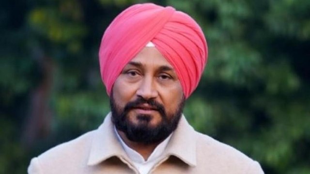 Punjab CM and his ministers leave for Kartarpur Sahib