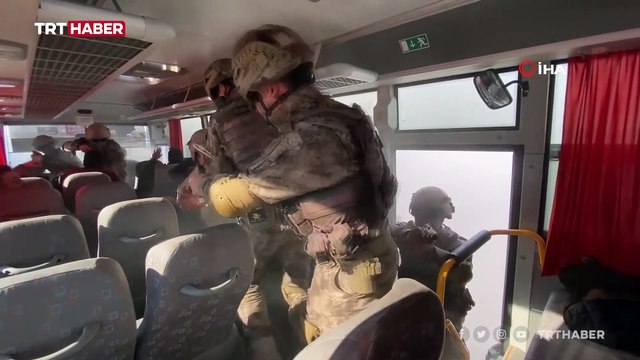 Minibüste rehine kurtarma tatbikatı