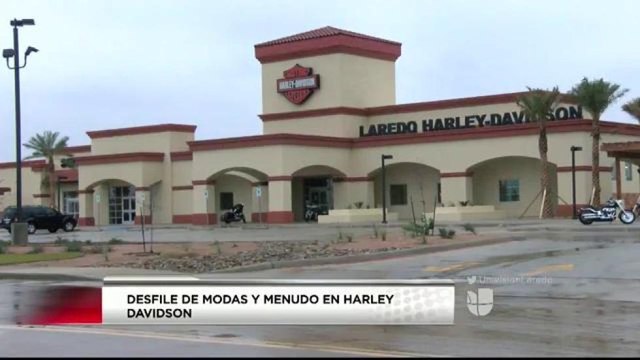 Desfile de Modas y menudo en la tienda Harley-Davidson de Laredo