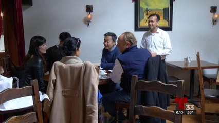 Restaurantes en San Diego podrían cobrar un 3% extra