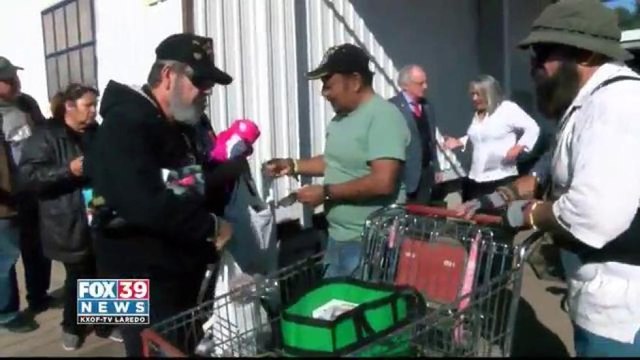 Veterans Recieved A Food Pantry from The Volunteers Serving The Need