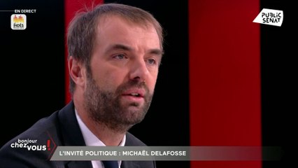 Macron devant les maires : "On ne hue pas le Président, même si l’on est en désaccord avec lui"