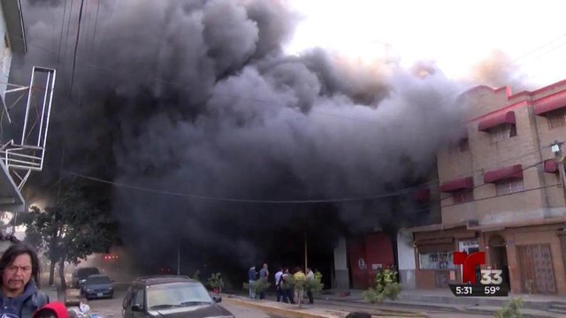 Hidrantes fallaron, lo que provocó demora para sofocar gran incendio en Tijuana