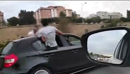 Guarda Civil mostra jovens em manobras perigosas em Madrid