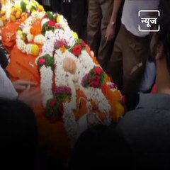 Babasaheb Purandare Cremated With Full State Honours At Pune