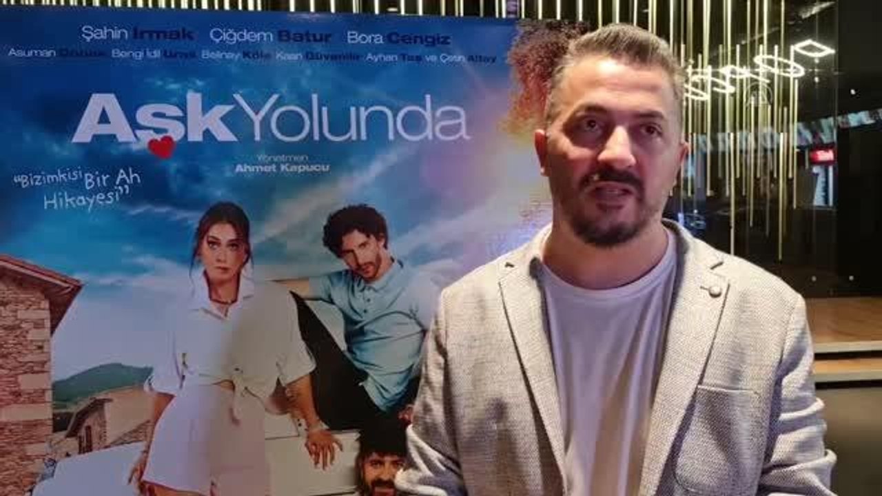 "Aşk Yolunda: Bizimkisi Bir Aşk Hikayesi" yarın vizyona girecek