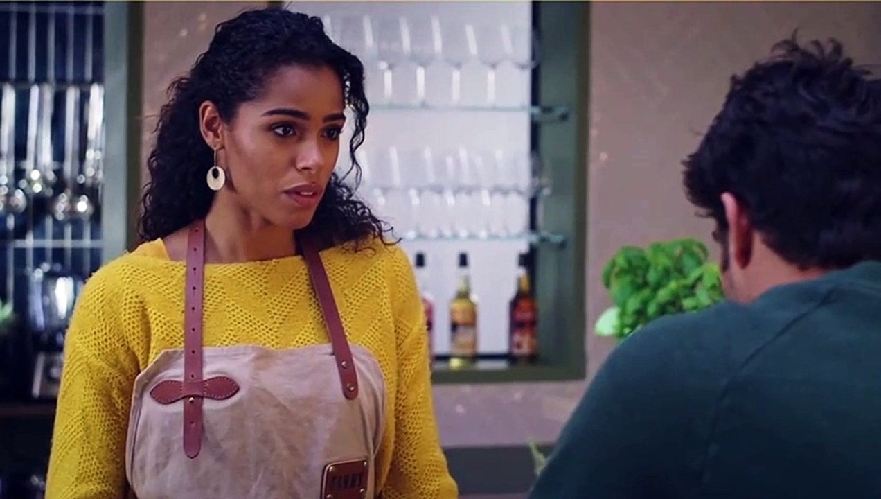 Plus belle la vie : [Indiscrétion] - Fanny - Romain, une amitié très ambiguë