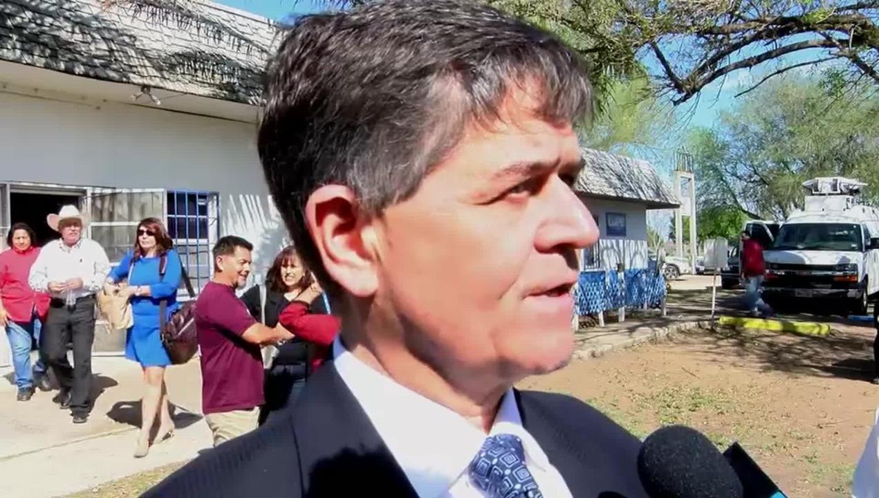 Congressional Delegation Meets with LUPE
