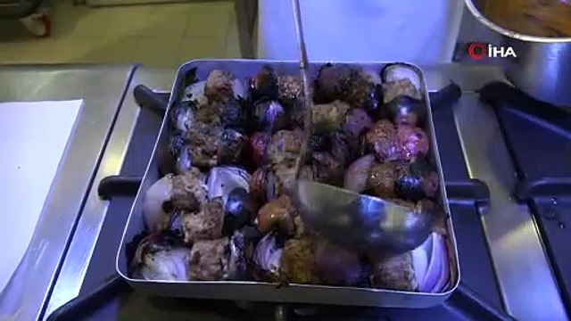 Kış aylarının vazgeçilmez lezzeti: Soğan kebabı