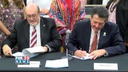 TAMIU And City Of Laredo Sign Historic Memorandum Agreement