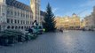 Le sapin de Noël installé sur la Grand Place de Bruxelles