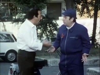 Lino Banfi Nino Terzo - Il Vigile Urbano - scene divertenti epiche