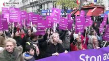 A Paris, manifestation contre les violences faites aux femmes