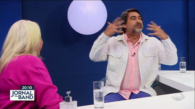 A cantora Fafá de Belém é a convidada do Canal Livre deste domingo (21). Ela vem ao programa para relembrar os grandes momentos da sua carreira e os seus próximos projetos. Também vem falar das suas relações com religião, política e cultura.