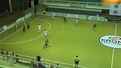 JEC Futsal goleia o Concórdia e segue invicto para as semifinais do Catarinense