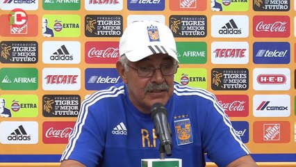 Reclama el Tuca a sus críticos