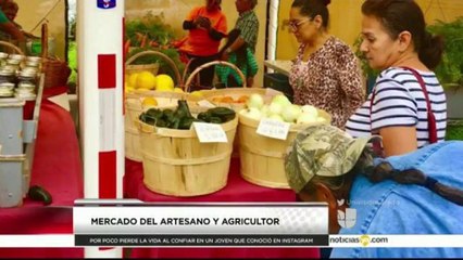 Mercado de artesanos y agricultores de la iglesia Nueva Vision