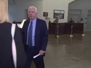 John McCain: La retirada del TLCAN acabaría con mi estado de Arizona