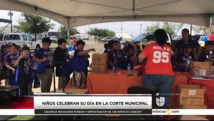 Estudiantes de primaria celebran el Día del Niño