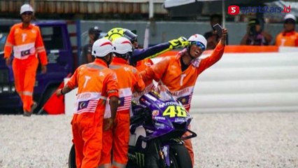 Ketika Valentino Rossi Menoyor Marshall di MotoGP