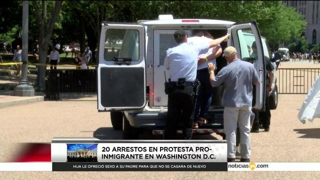 20 arrestos en protesta pro-inmigrante en Washington D.C.