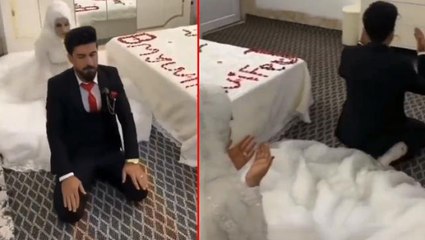 Bir bu eksikti! Gelin ve damat, gerdek öncesi kıldıkları namazın görüntülerini paylaştı