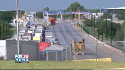 Officials Discuss Possible Express Lane At World Trade Bridge