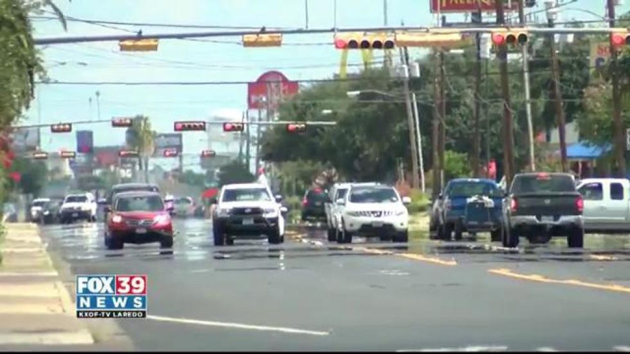 City Of Laredo Add Street Signs For Bike Lane Users